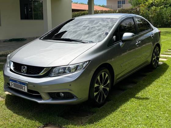 HONDA CIVIC 2.0 LXR 16V FLEX 4P AUTOMÁTICO HONDA CIVIC 2.0 LXR 16V FLEX 4P AUTOMÁTICO